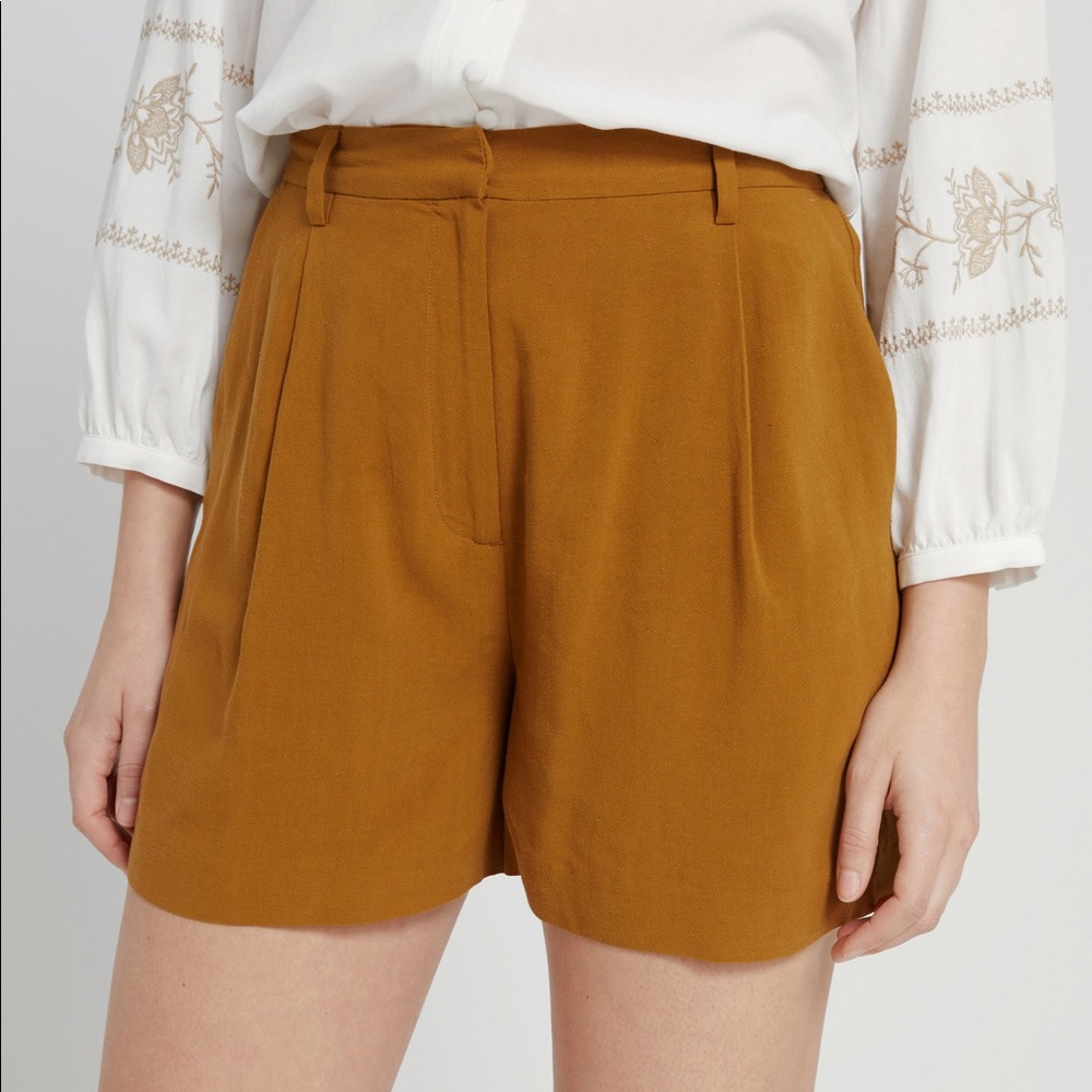Frank And Oak Wide-Leg Short in Olive